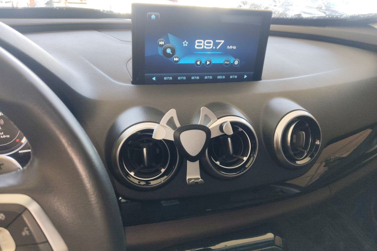 魏牌 VV7 2017款 2.0T 旗舰型局部细节16