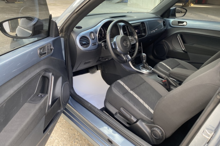 大众 甲壳虫 2017款 280TSI 纵乐版中控内饰7002