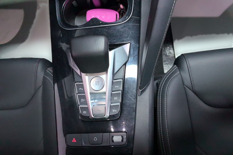 比亚迪 宋Pro 2019款 1.5T 自动精英型局部细节18