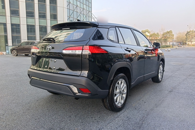 丰田 锋兰达 2026款 2.0L CVT舒适版车身外观6004