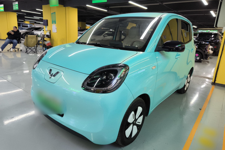 五菱汽车 宏光MINIEV 2025款 四门版 臻享款车身外观4