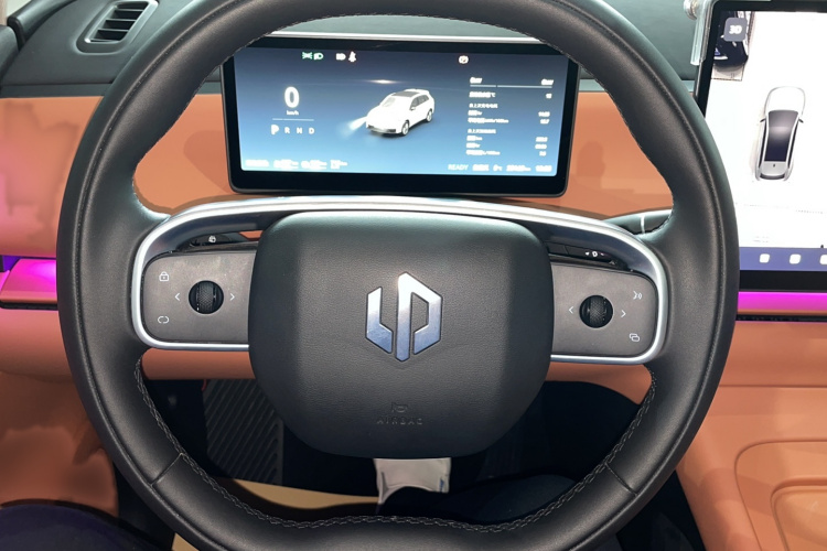 零跑汽车 零跑C10 2024款 210智享版中控内饰7008