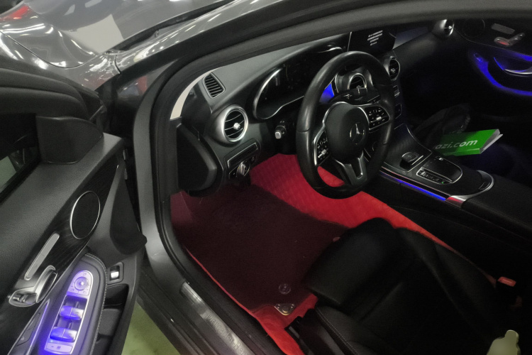 奔驰C级(进口) 2019款 C 260 旅行轿车中控内饰20