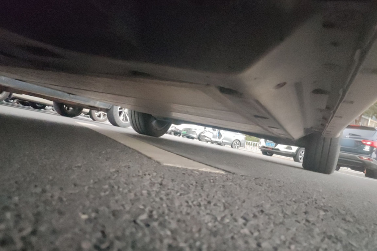 东风风神E70 2022款 500 超享版局部细节9004