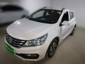 宝骏310 2017款 1.5L 自动时尚型