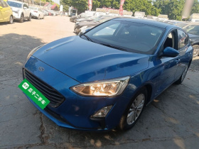 福特 福克斯 2019款 两厢 EcoBoost 180 自动锋潮型