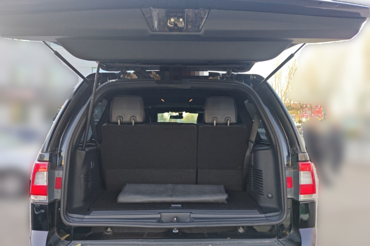 林肯 领航员 2016款 3.5T AWD中控内饰23