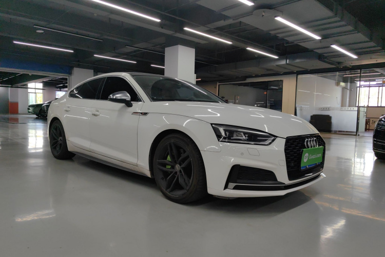 奥迪A5 2017款 Sportback 45 TFSI 时尚型车身外观6003