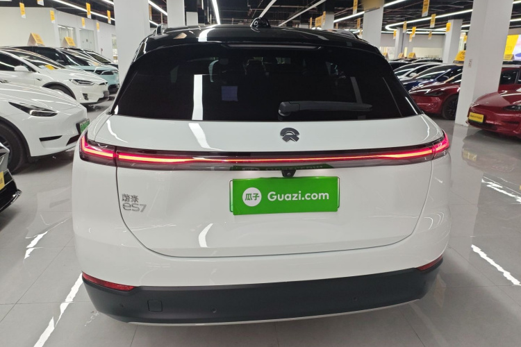 蔚来ES7 2022款 100kWh 首发版车身外观6