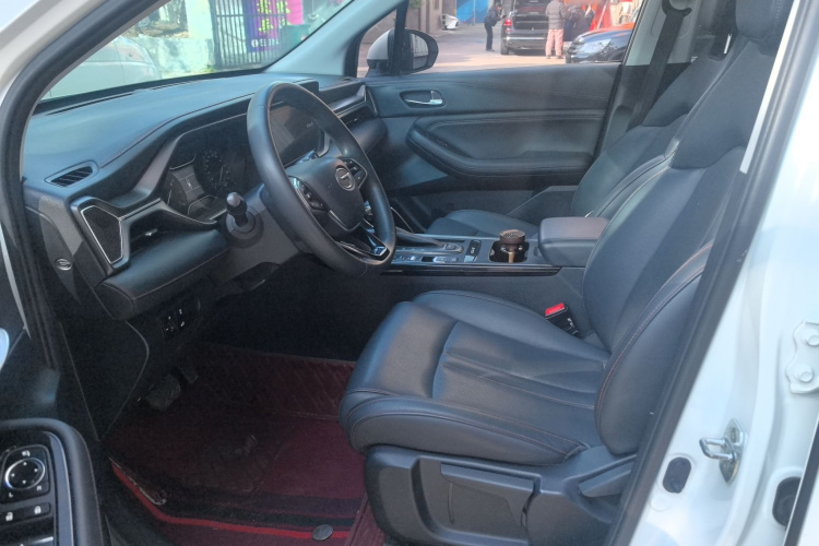 广汽传祺 传祺GS4 2021款 270T DCT优享版中控内饰19