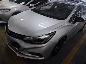 雪佛兰 科鲁兹 2018款 Redline 330T 双离合领锋版