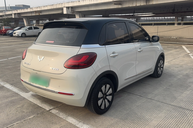 五菱汽车 五菱缤果 2023款 333km 灵犀互联+款车身外观6003