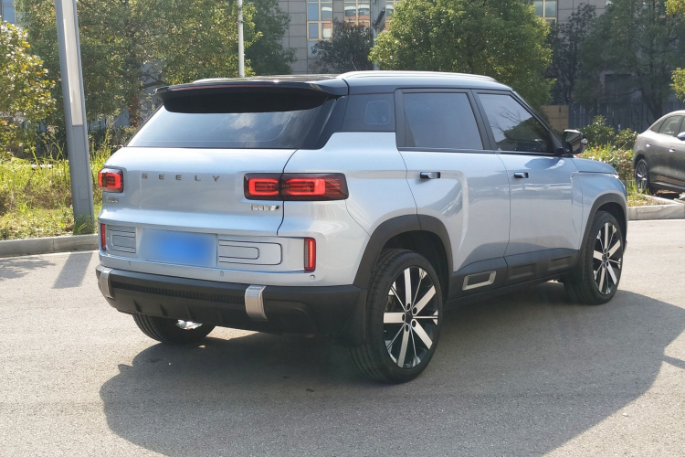 吉利汽车 吉利icon 2023款 1.5TD 巧克力醇巧版车身外观6005