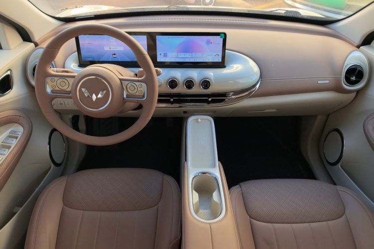 五菱汽车 五菱缤果 2025款 410km 灵犀尊享款中控内饰12