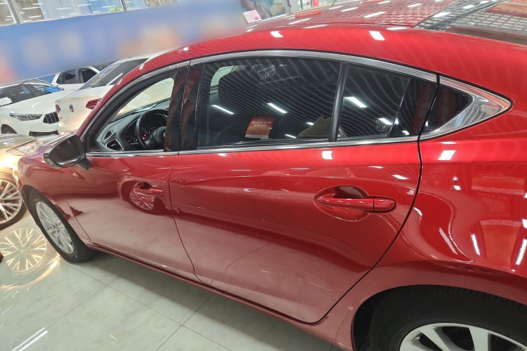 马自达 阿特兹 2014款 2.0L 蓝天豪华版车身外观4