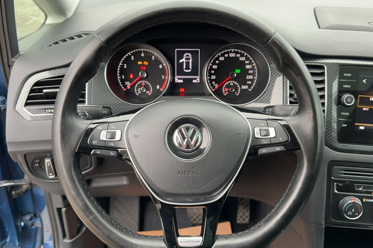 大众 高尔夫·嘉旅 2018款 280TSI 自动豪华型局部细节13