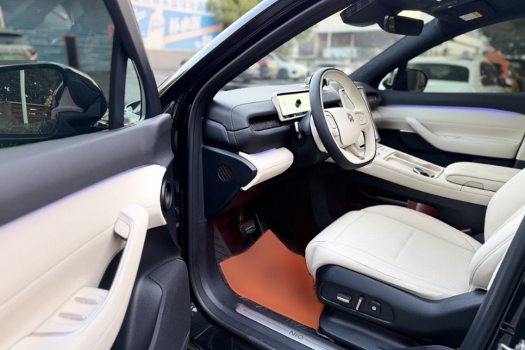 蔚来ES6 2024款 75kWh局部细节19