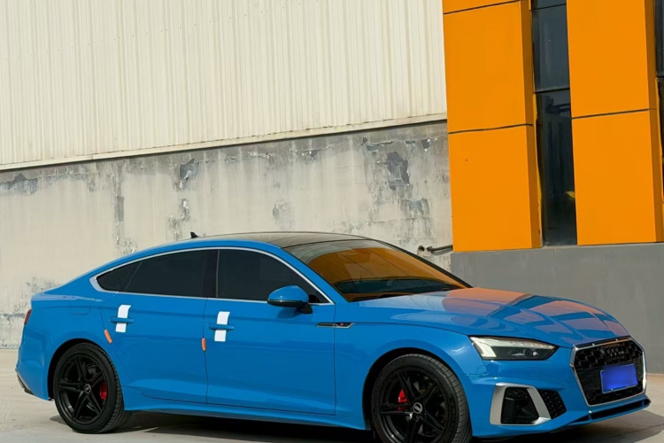 奥迪A5 2021款 Sportback 40 TFSI 时尚致雅型车身外观6002