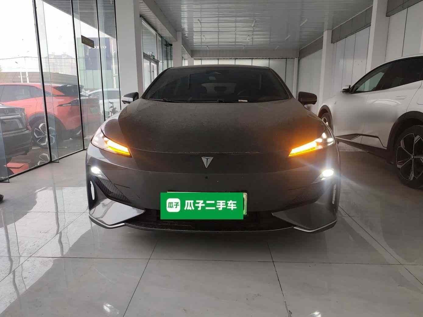 深蓝汽车 深蓝SL03 2023款 200Max增程版(1)