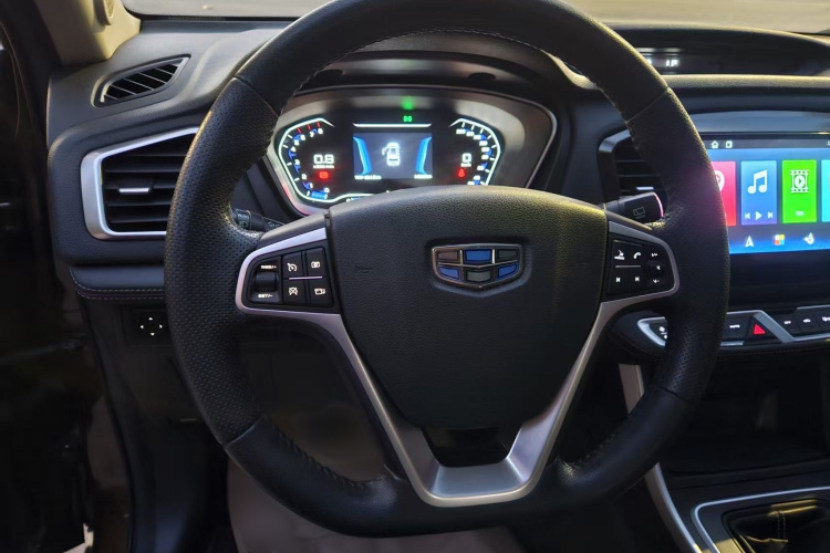 吉利汽车 远景X6 2018款 1.8L 手动4G互联尊贵型局部细节13