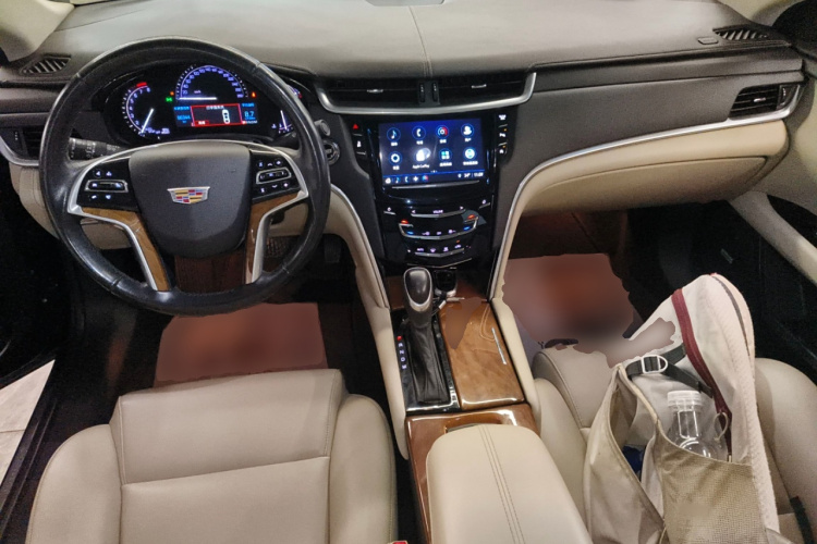 凯迪拉克XTS 2018款 28T 技术型中控内饰7002