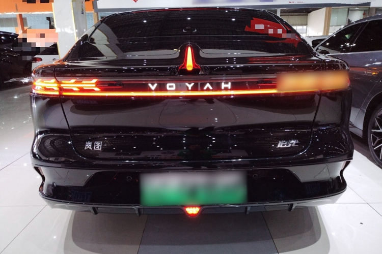 岚图汽车 岚图追光 2024款 PHEV 四驱超长续航行政版车身外观6004