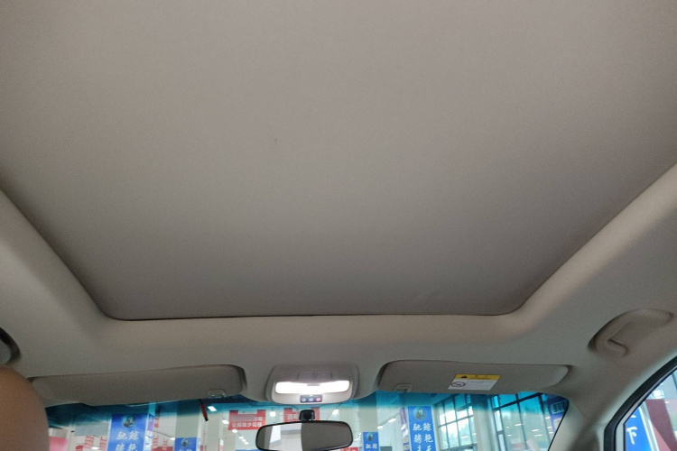 别克GL6 2021款 323T 轻混动互联豪华型中控内饰22