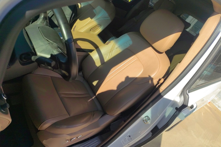 别克GL8 2020款 ES陆尊 653T 豪华型局部细节19