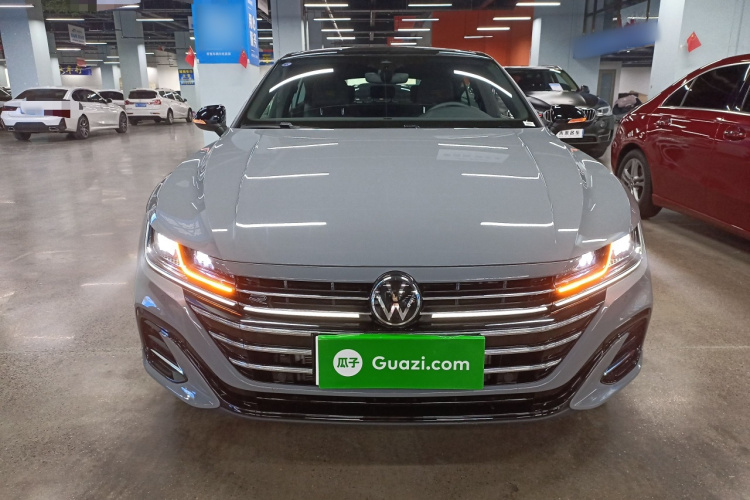 一汽-大众CC 2024款 380TSI 夺目版车身外观2