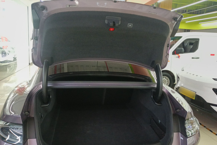 小米汽车 小米SU7 2024款 四驱超长续航高阶智驾Max版机舱底盘23