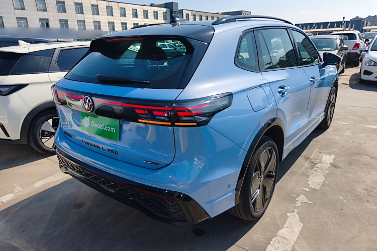 大众 途观L 2024款 PRO 380TSI 四驱R-Line智尊版车身外观6005