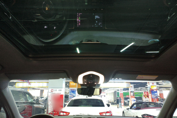 保时捷 2024款 Macan 2.0T中控内饰22