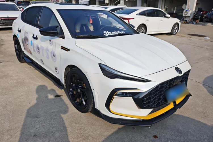 名爵 MG6 2021款 Pro 1.5T 自动Trophy豪华版车身外观3