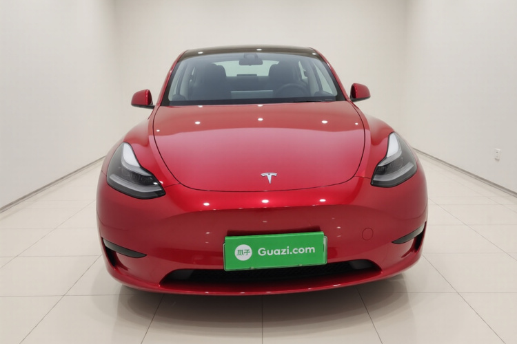 特斯拉 Model Y 2022款 改款 后轮驱动版车身外观2