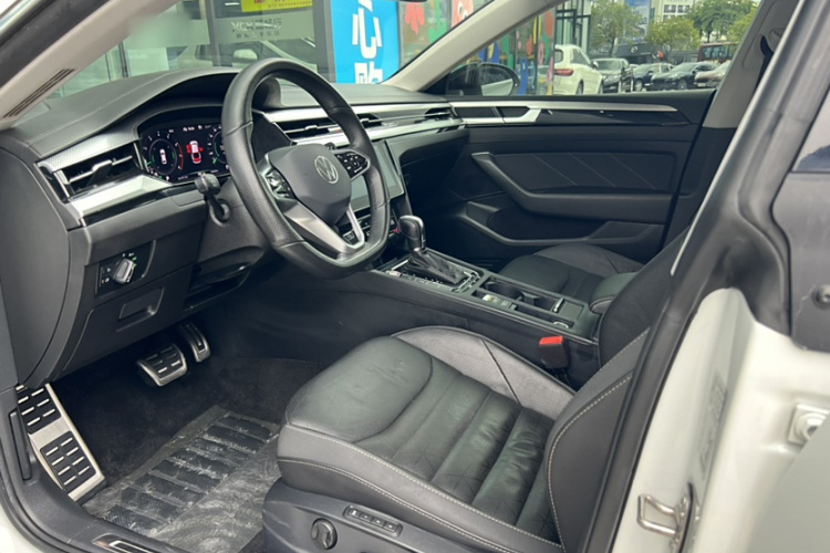 一汽-大众CC 2021款 380TSI 夺目版中控内饰7006