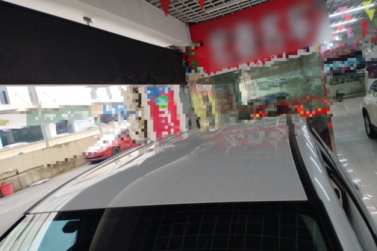 丰田 威兰达 2023款 2.0L CVT两驱领先版局部细节57