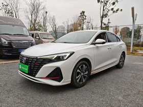 长安 逸动 2022款 PLUS 蓝鲸NE 1.4T GDI DCT尊贵版