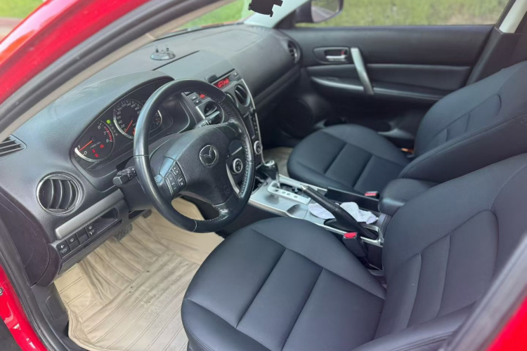 马自达6 2013款 2.0L 自动时尚型中控内饰7003