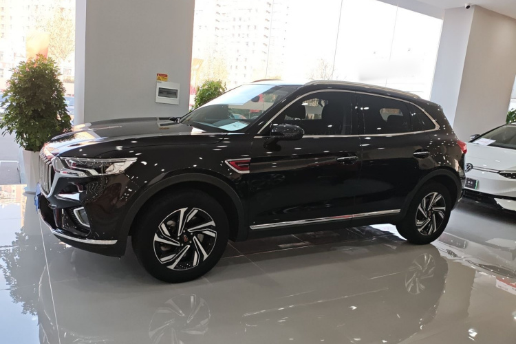 红旗HS5 2022款 2.0T 智联旗悦版车身外观4