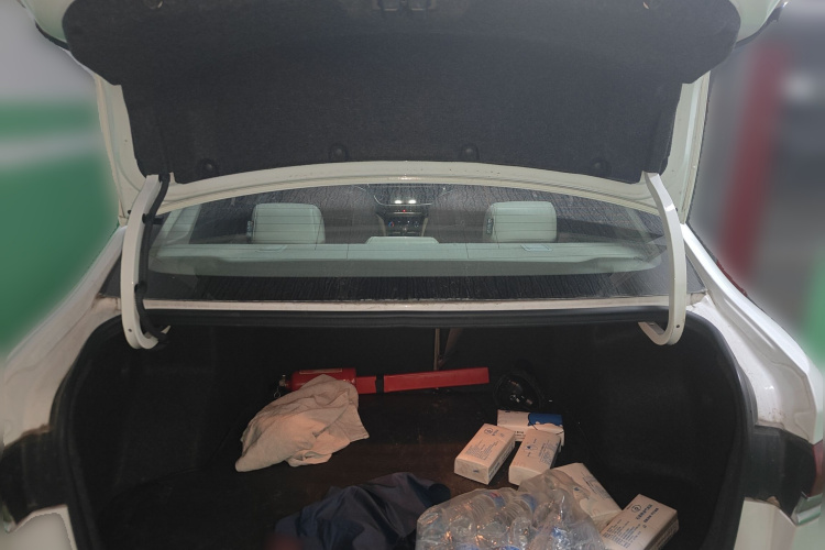 别克 英朗 2018款 15T 双离合精英型 国V中控内饰23