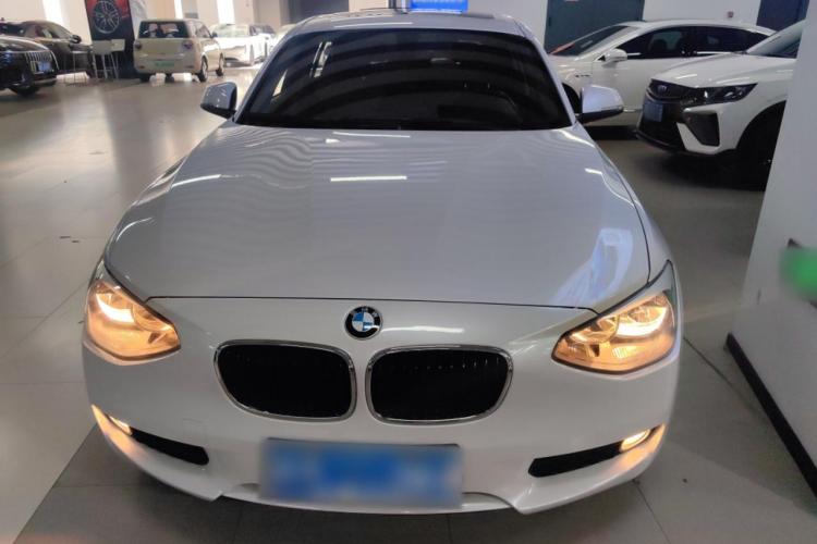 宝马1系(进口) 2013款 改款 116i 领先型车身外观6001