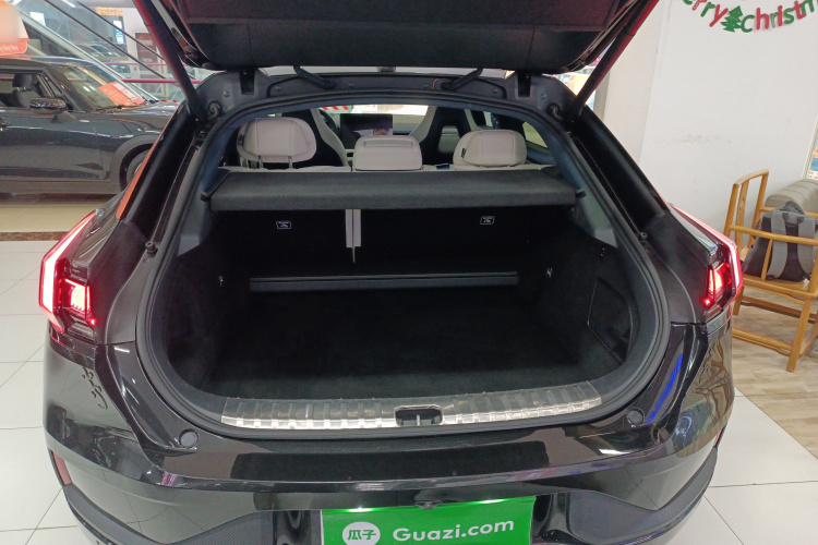 极氪001 2022款 超长续航双电机 YOU版机舱底盘23