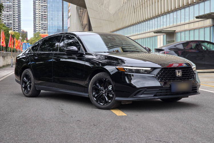 本田 雅阁 2025款 260TURBO 豪华版车身外观6001