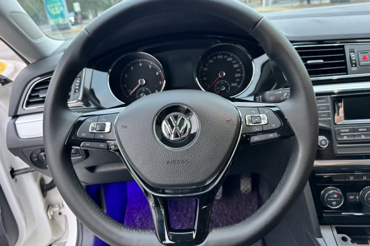 大众 凌渡 2015款 280TSI DSG舒适版局部细节13