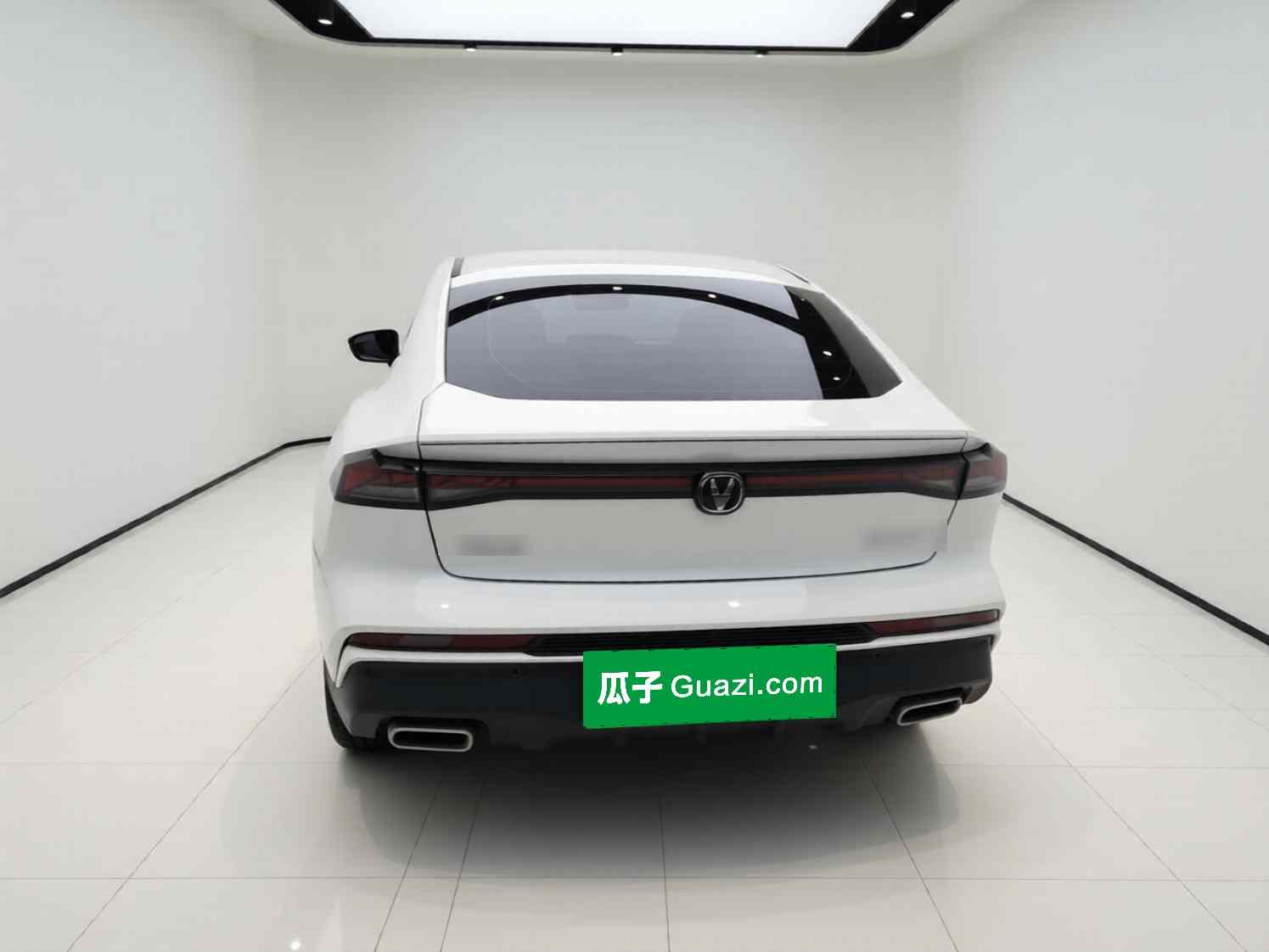 长安UNI-V 2024款 1.5T 尊贵型(4)