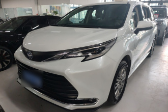 丰田 赛那SIENNA 2021款 2.5L混动 舒适版