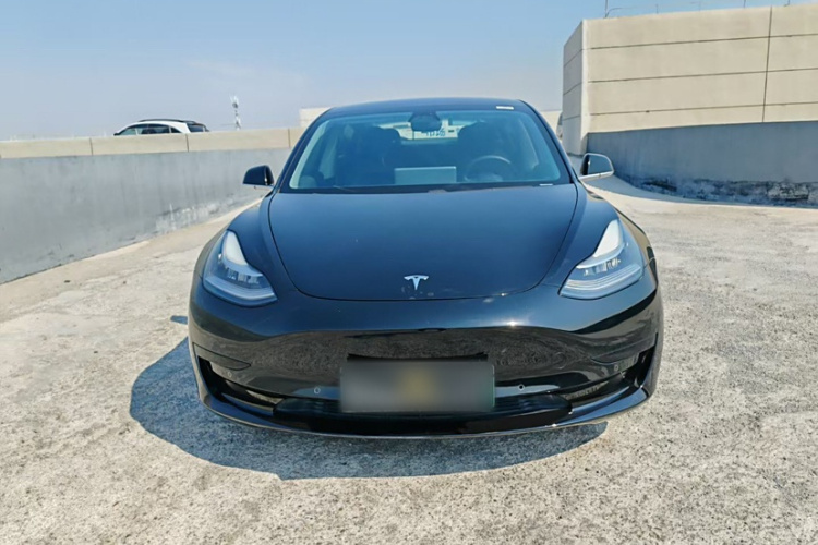 特斯拉 Model 3 2020款 标准续航后驱升级版车身外观6001