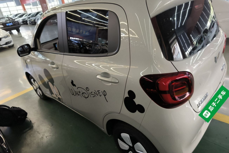 五菱汽车 宏光MINIEV 2025款 四门版 进阶款车身外观4