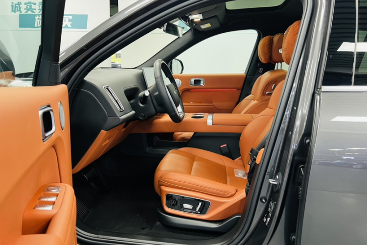 理想汽车 理想L7 2024款 MAX中控内饰7003