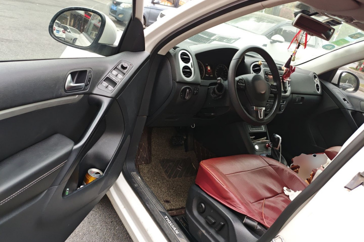 大众 途观 2016款 300TSI 自动四驱豪华版中控内饰20